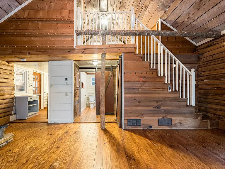 49 Mayapple Ln — Photo 3