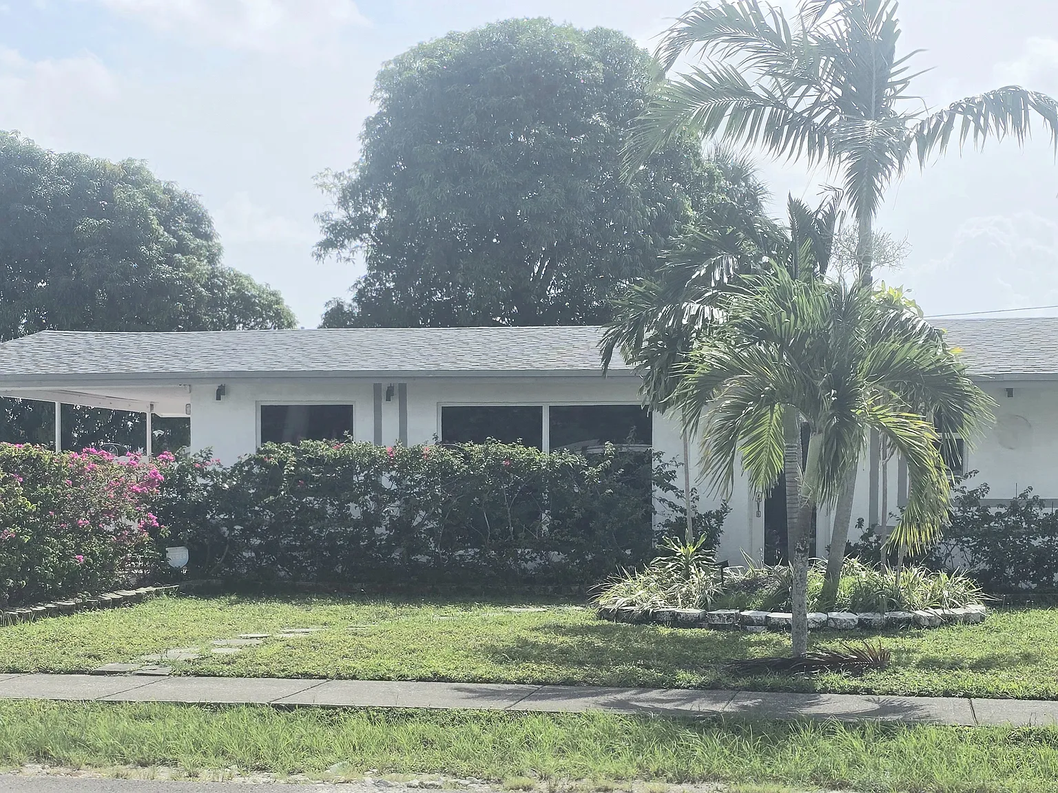 4 bed, 1450 sqft, $3,800 — Photo 2