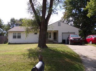 2129 SE Swygart St, Topeka, KS 66605