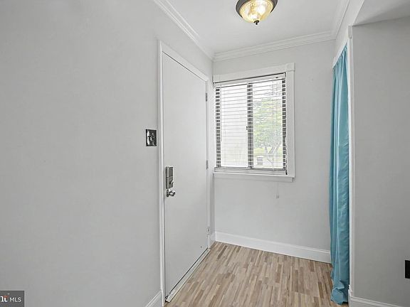 4th image of 192 Moyer Dr