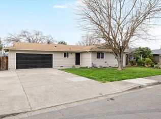 3009 Tahitian Ave, Medford, OR 97504