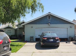 1291 Bass Cir, Hanford, CA 93230