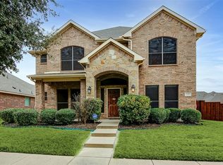200 Cool Meadows Ln, Red Oak, TX 75154