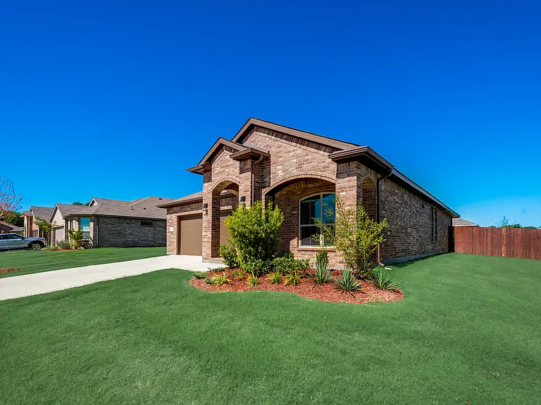 415 Helm Ln — Photo 17