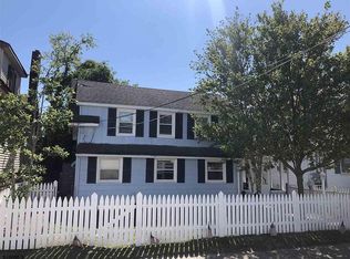 120 N Cornwall Ave, Ventnor, NJ 08406
