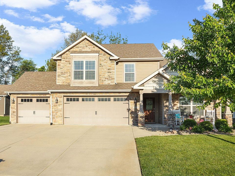 2nd image of 3866 Basalt St
