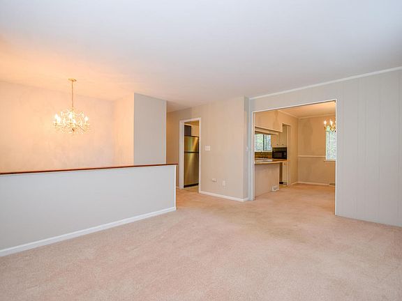 5th image of 4134 Woodvale Dr