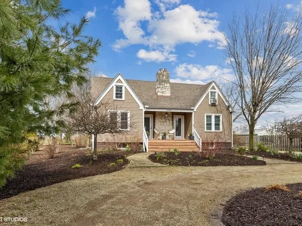 6633 Kruger Rd, Three Oaks, MI 49128