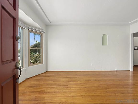 5th image of 4457 Felton St