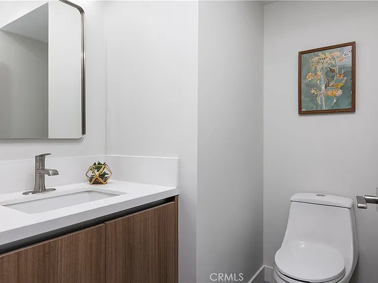 2824 Rowena Ave #C — Photo 3