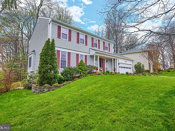 2nd image of 10725 Basket Oak Ct