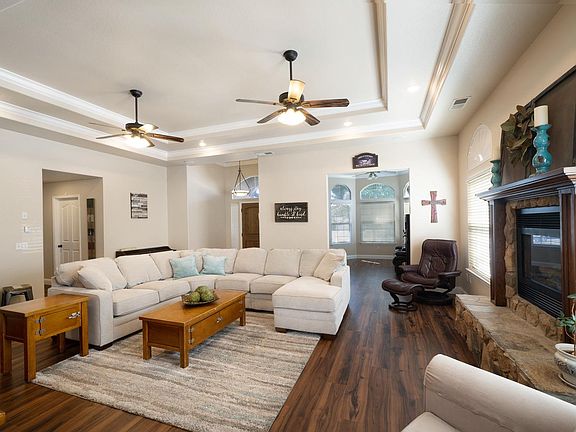 4th image of 3087 Sultana Dr