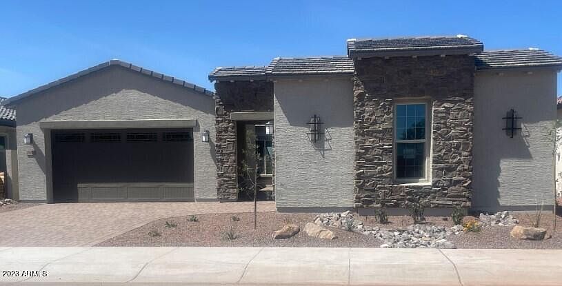 1st image of 15828 S 177TH Avenue