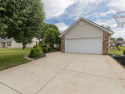 939 Arabian Way, Bargersville, IN, 46106