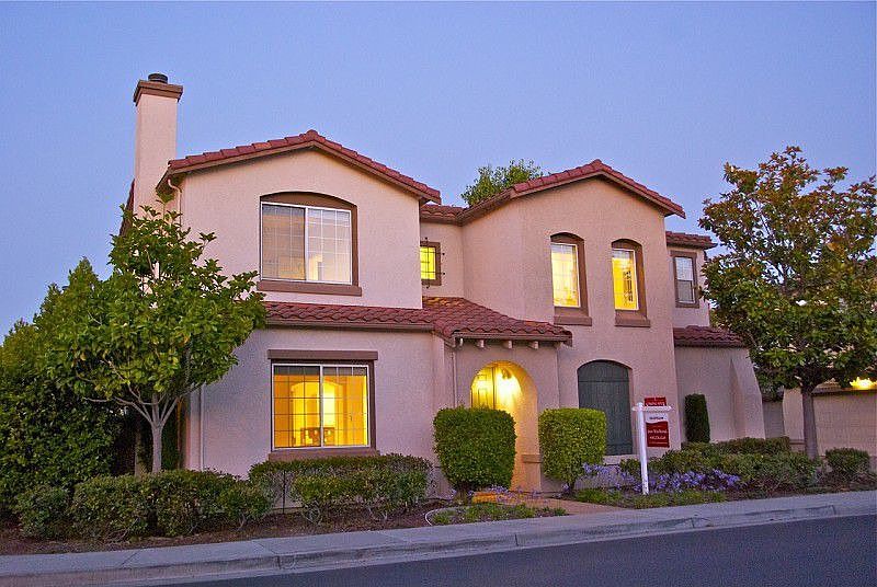 1st image of 617 Villa Centre Way