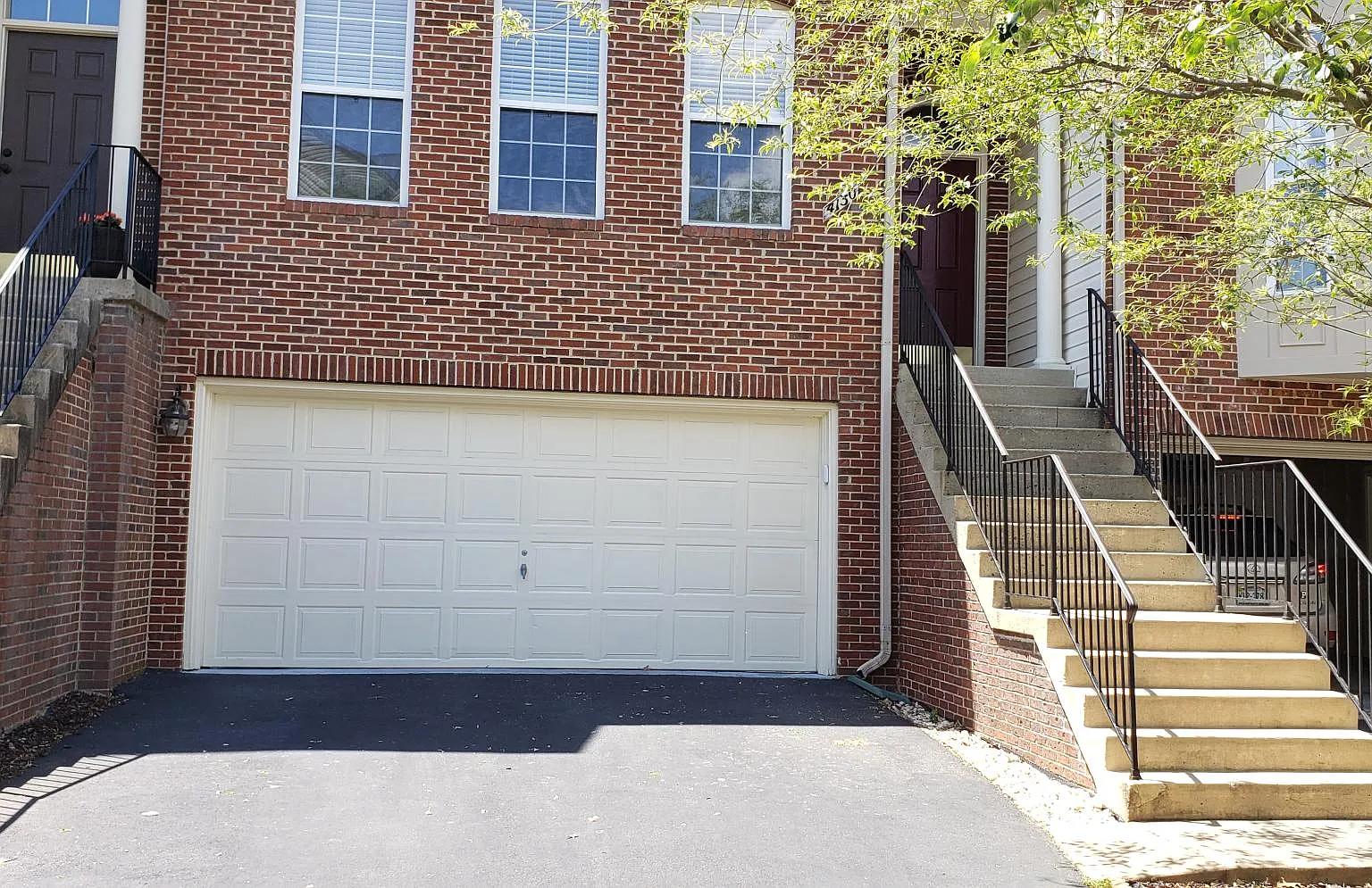 4130 Leclair Ct — Photo 1