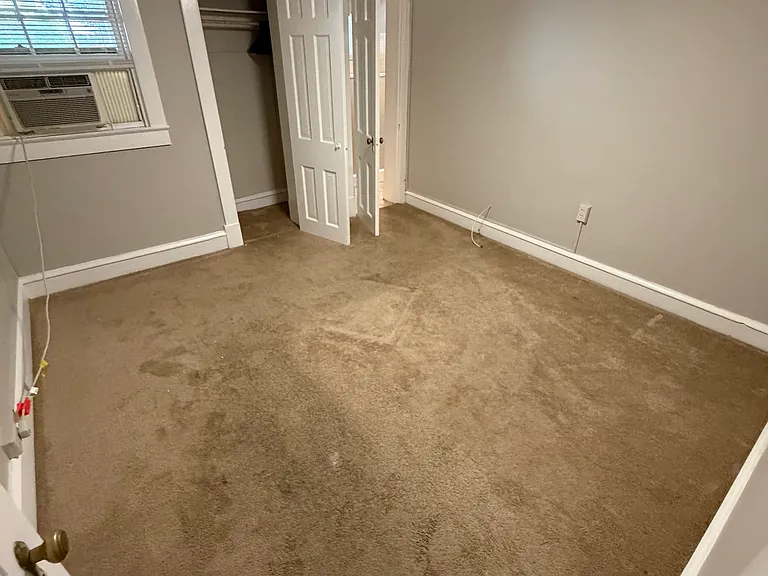 138 N Washington St #15 — Photo 5