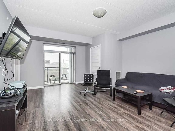 4th image of 8 Hickory St W Unit 506