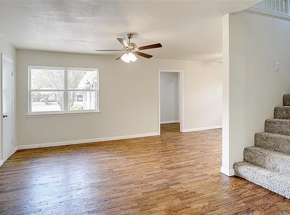 4th image of 5913 McCart Ave