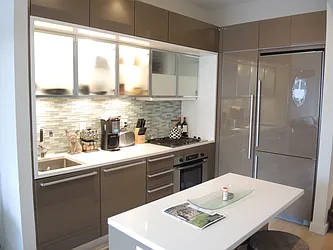 Rented by Bouklis Group