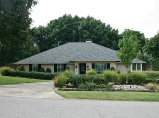 157 Meadowcreek Rd, Coppell, TX 75019