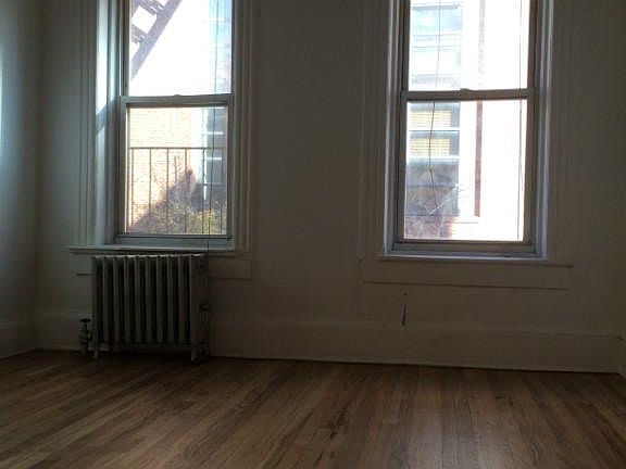 4th image of 88 W 3rd St APT 1C