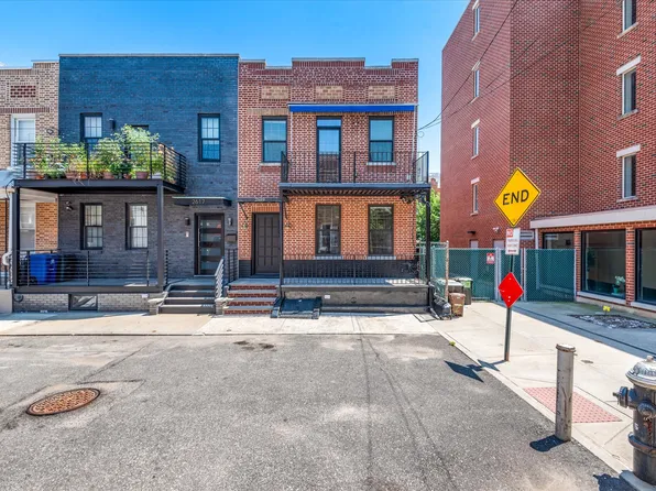 26-19 14th Place image 32 of 33