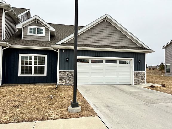 2nd image of 2702 NW 35th Ln