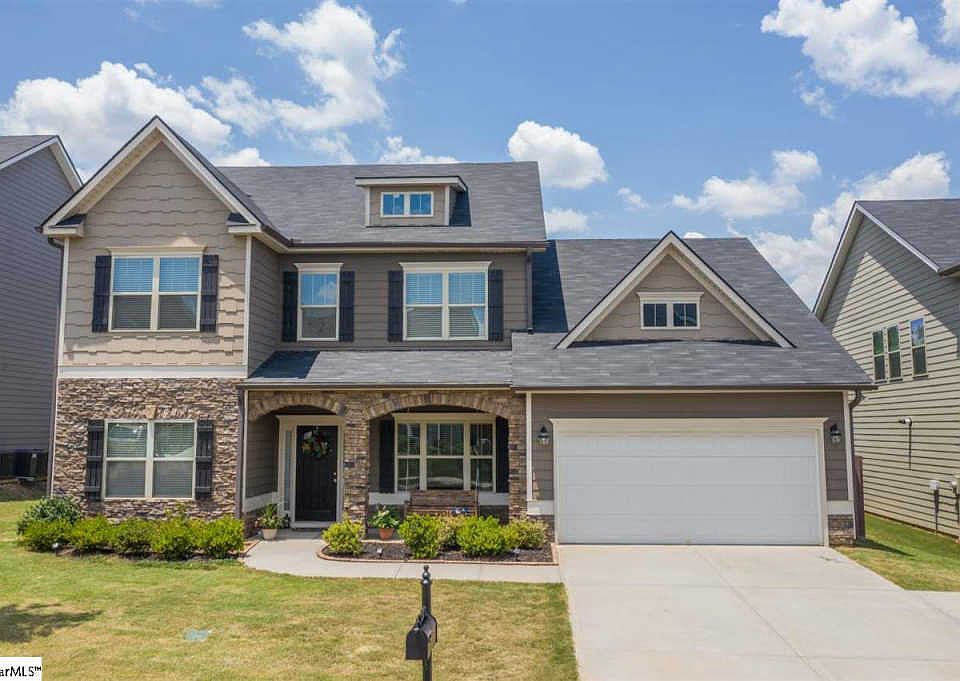 1st image of 47 Grand River Ln