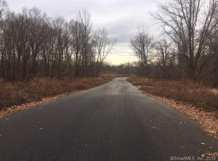 48 Heather Lyn Drive Rd, Norwich, CT 06360