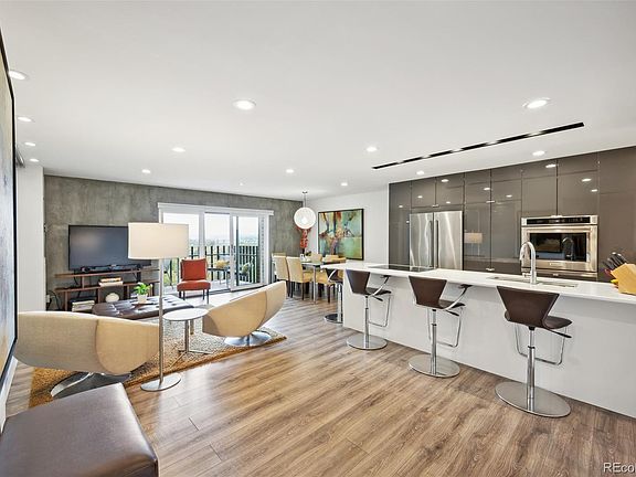5th image of 460 S Marion Parkway Bldg B #1255