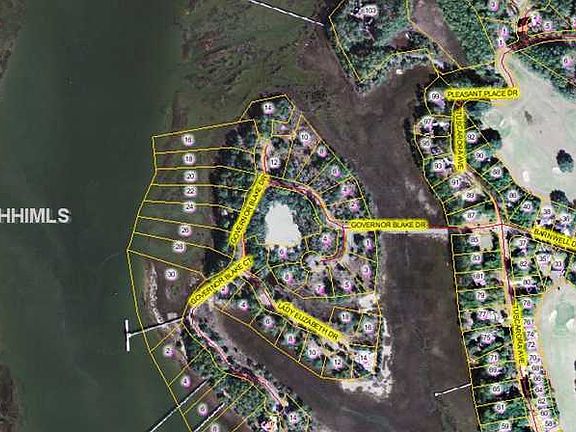 3rd image of 18 Governor Blake Dr