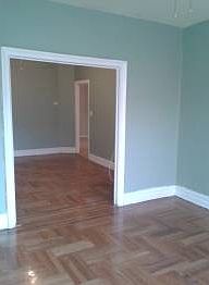 3rd image of 115 Bay 40th St APT 1