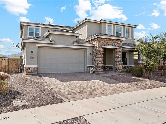 3rd image of 11188 N 188TH Lane