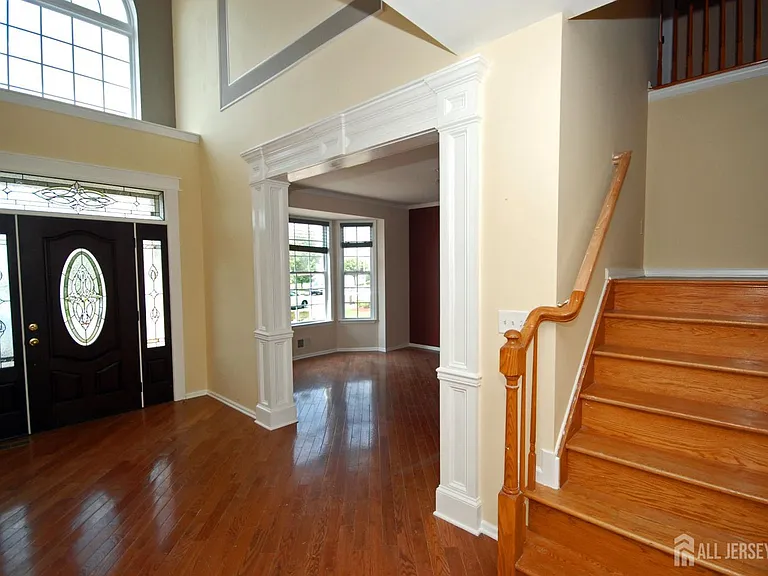 41 Fritz Dr — Photo 5