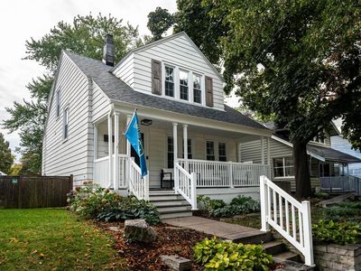 4050 North Stowell AVENUE, Milwaukee, WI, 53211