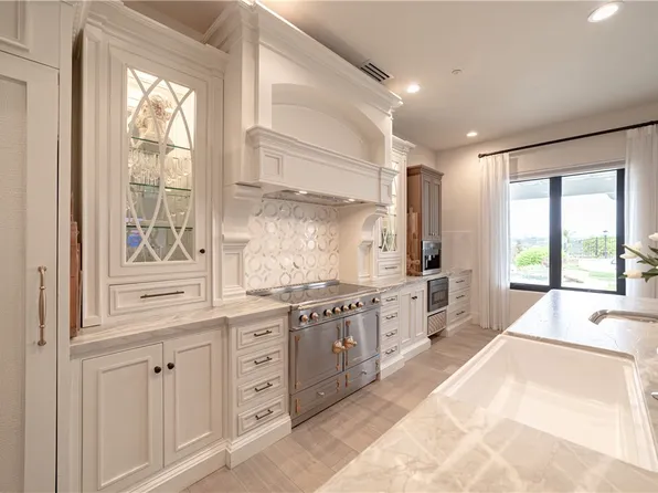2278 Lindsey Ct, Fallbrook, CA 92028