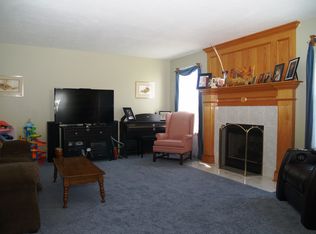976 Chadwick Ln, Medina, OH 44256