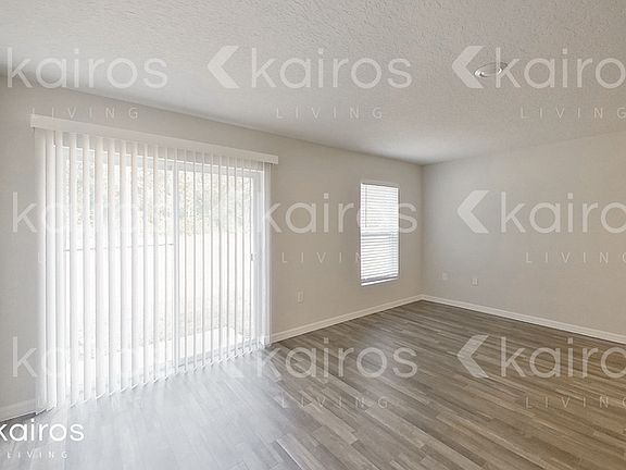 4th image of 8755 N Nobleton Way