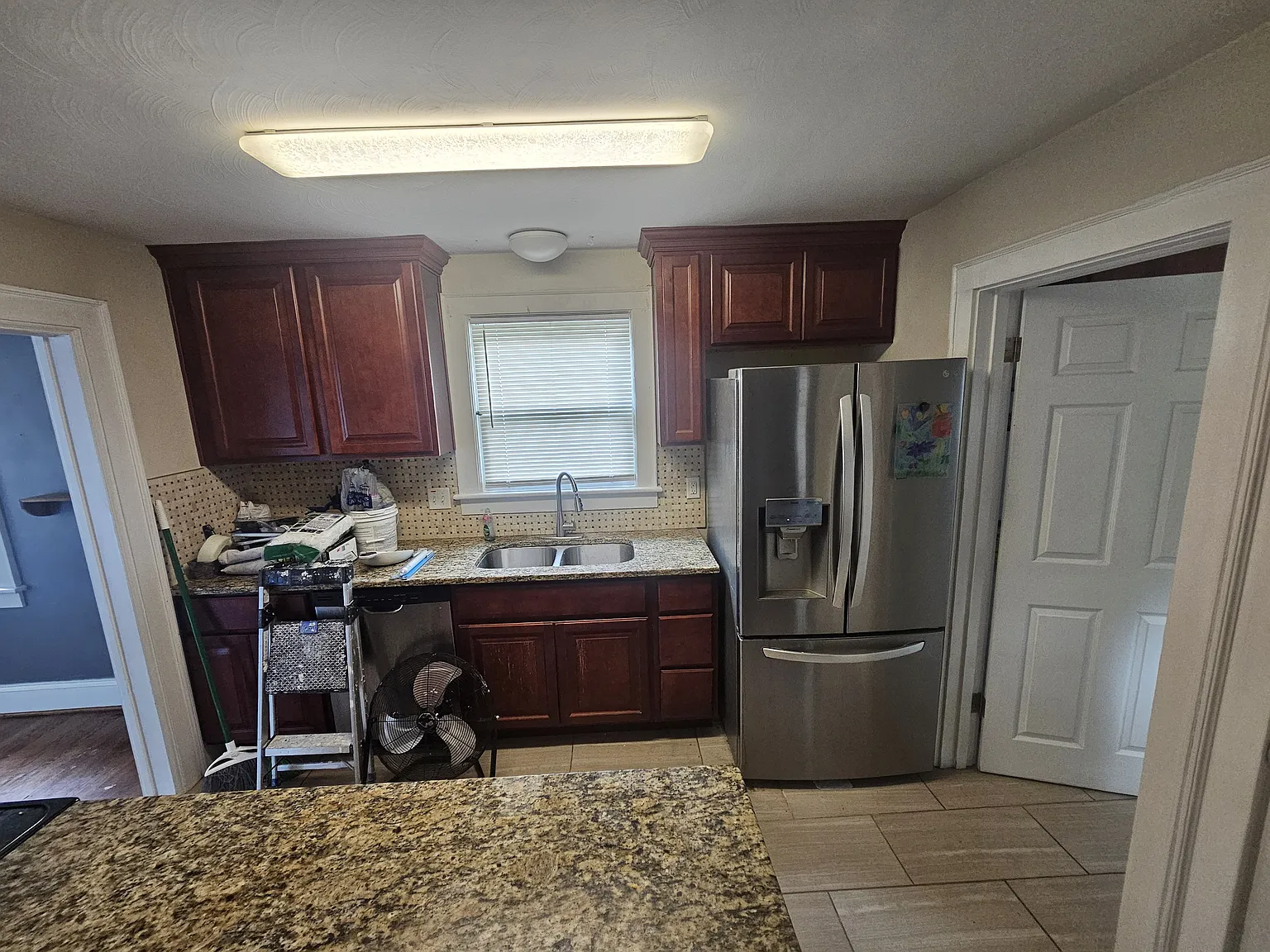 3 bed, 1470 sqft, $2,375 — Photo 3