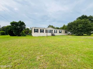 7876 Paula St, Sneads, FL 32460