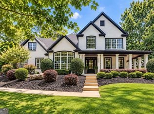 2373 Oak Falls Ln, Buford, GA 30519