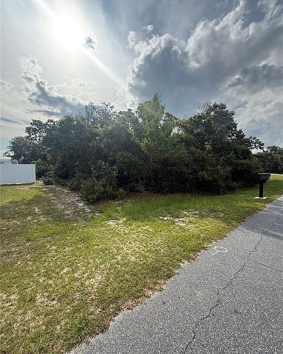 2nd image of SW 161st Loop Lot 3