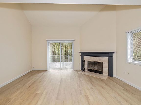 3rd image of 5509 51st Avenue Ct NW