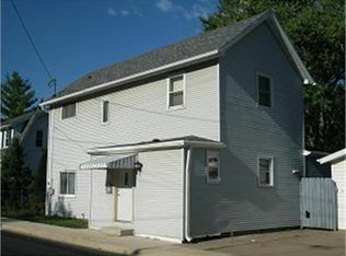 1451 McPoland Ave, Dubuque, IA 52001