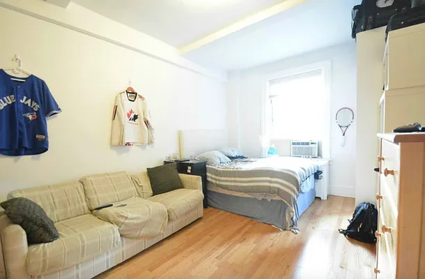 Rented by Compass | media 2