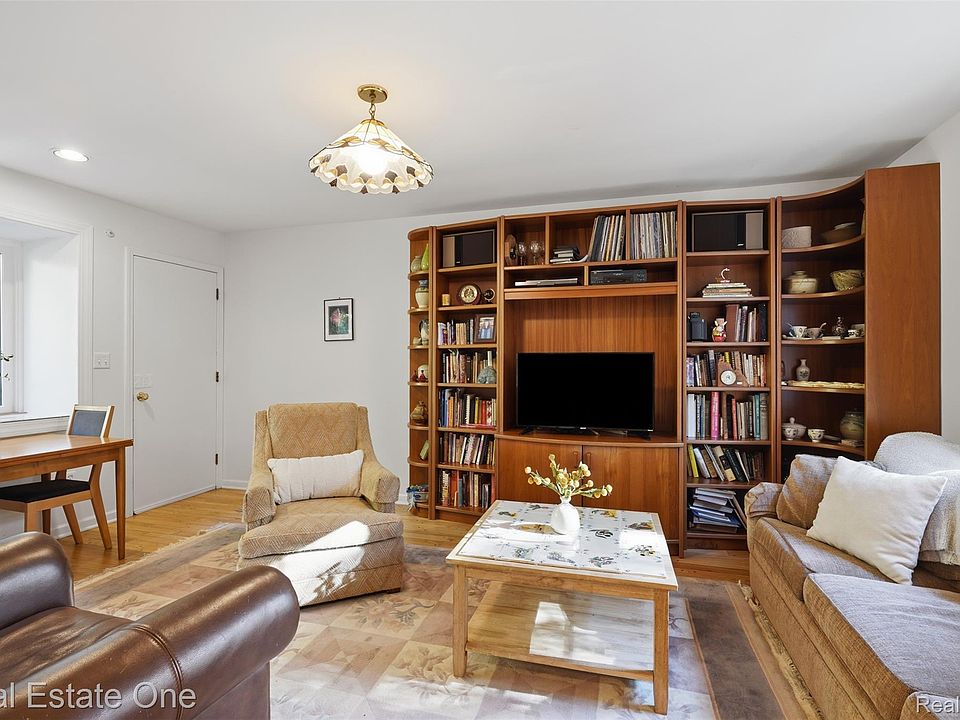 8618 Huntington Rd, photo 15