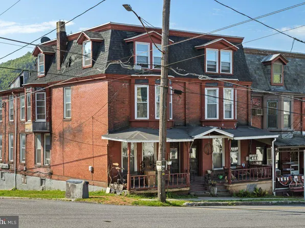 248 Mauch Chunk St, Tamaqua, PA 18252