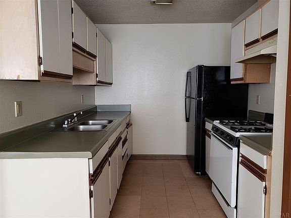 3rd image of 1418 N 52nd Ave #A