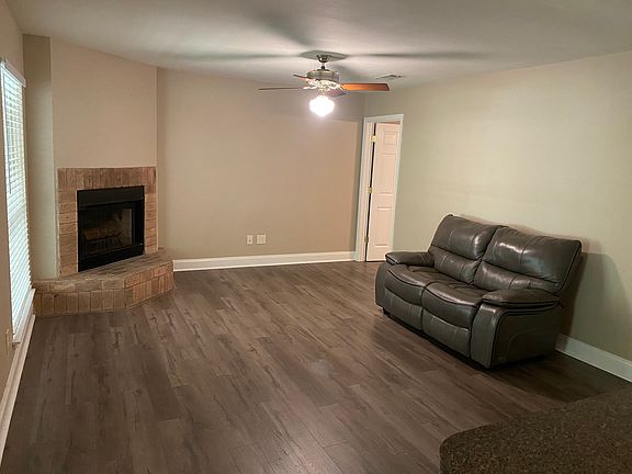 2nd image of 362 Napoleon Ave